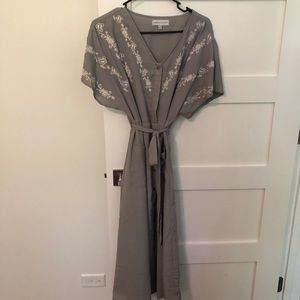 Piper and Scoot Gray Embroidered Midi Dress Size S